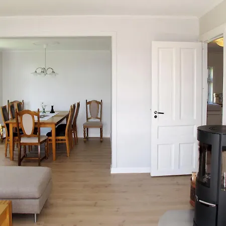 Stroneneset By Interhome * Hagavik