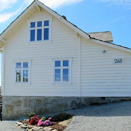 Stroneneset By Interhome * Hagavik