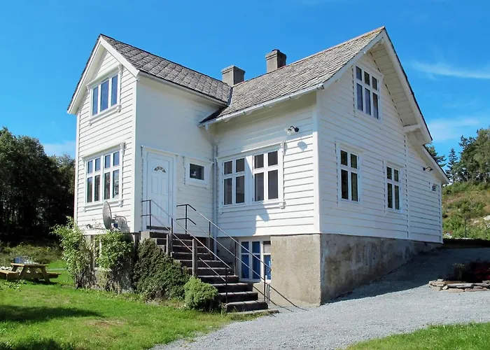 Stroneneset By Interhome Casa vacanze Hagavik