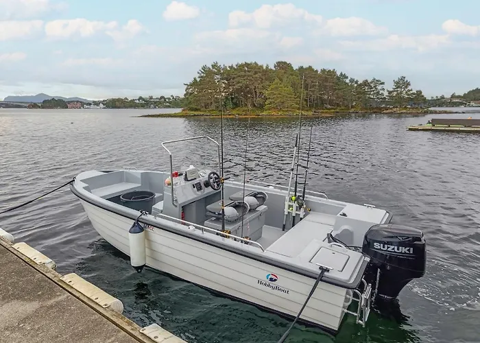 Stroneneset By Interhome * Hagavik